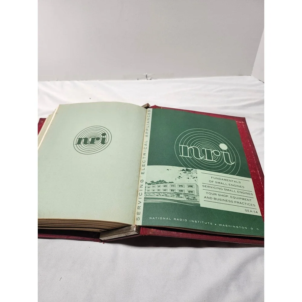 Vintage 1966 National Radio Institute NRI Appliance Servicing Technical Binder